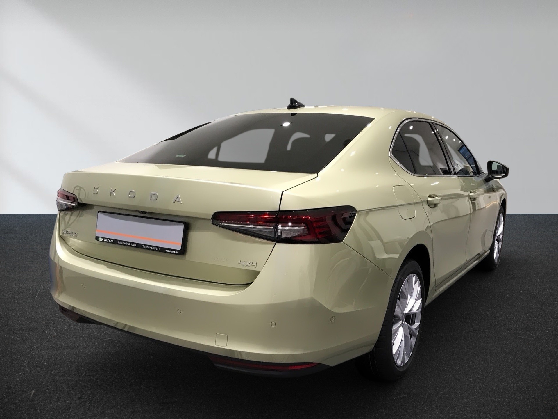 Superb Top Selection 2,0 TDI 142 kW 7-Gang automat. 4x4